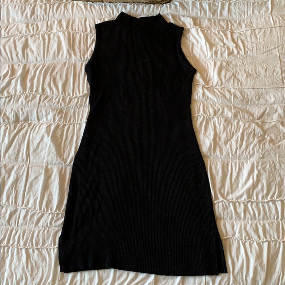 High Neck Sleeveless Black Dress